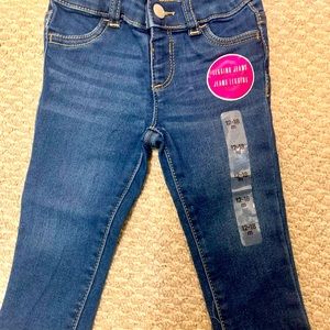 Brand new The Childrens Place infant girls stretch knit legging jeans sz 12/18m